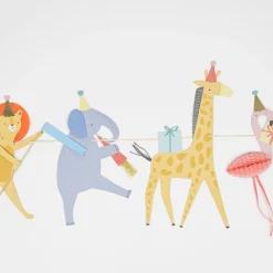 Animal Parade Garland><noscript><img width=
