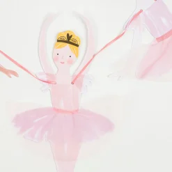 Ballerina Garland><noscript><img width=