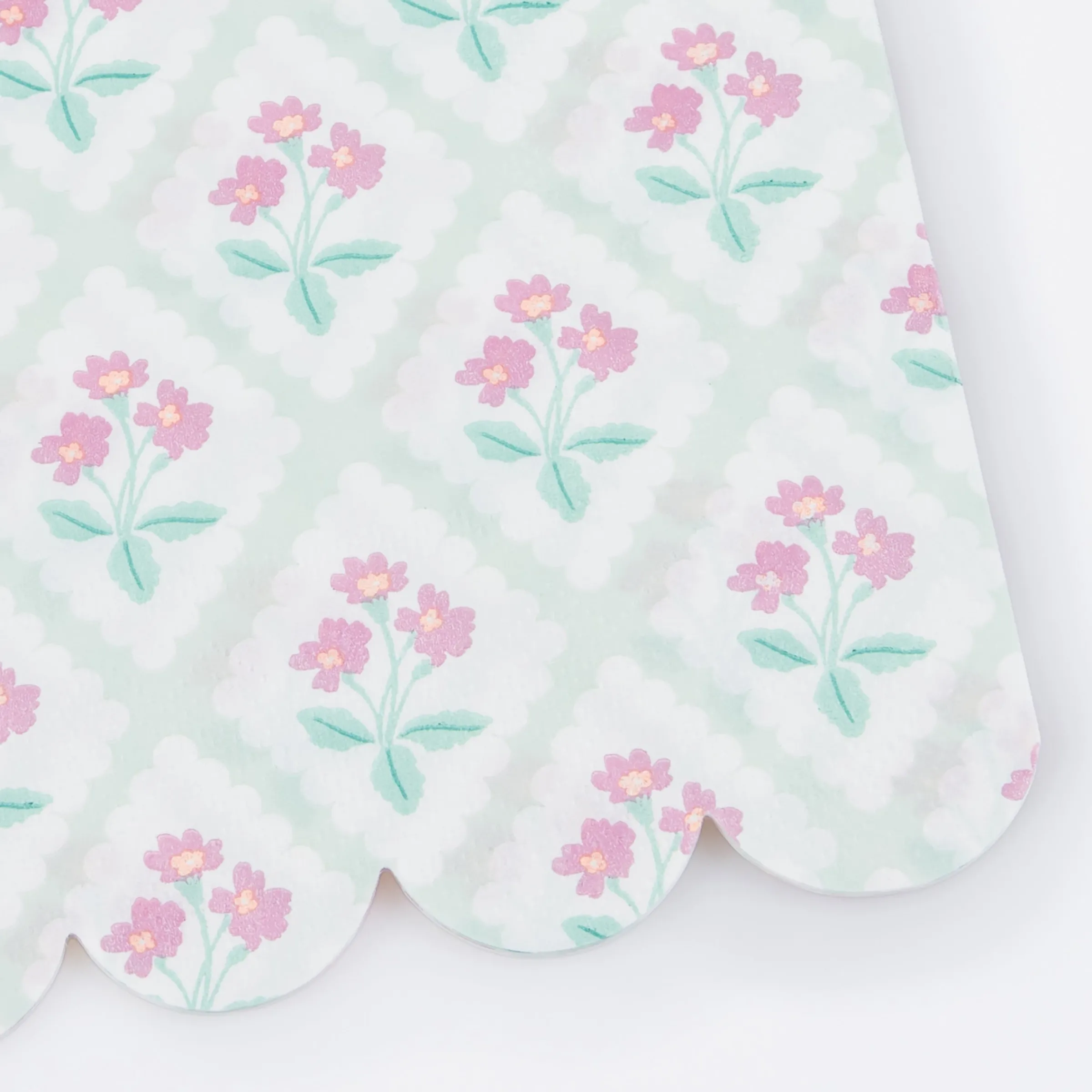 Bloomsbury Floral Pattern Guest Towels (x 16)>Meri Meri Clearance