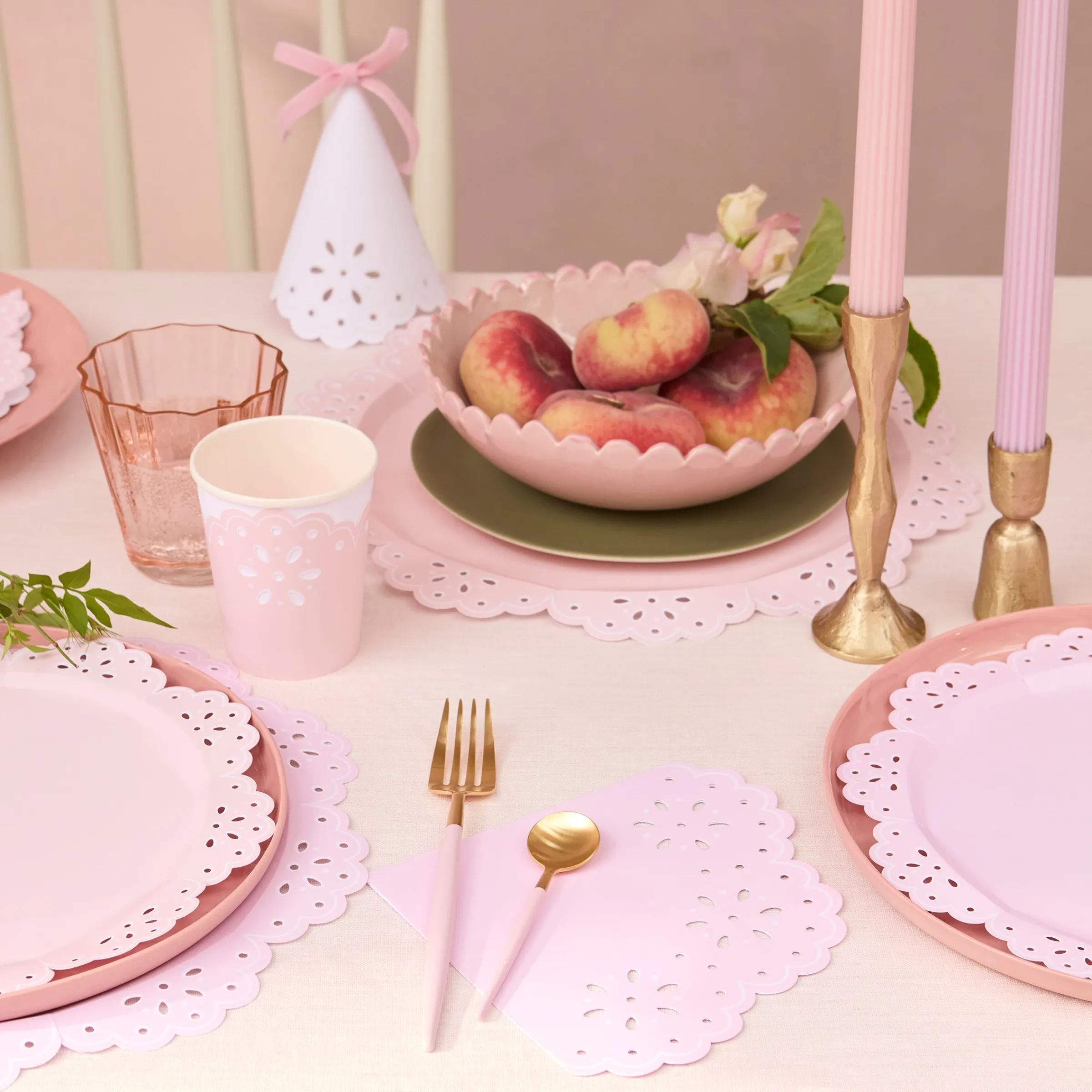 Broderie Anglaise Lace Multi Dinner Plates (x 8)>Meri Meri Fashion
