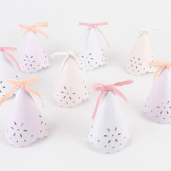 Broderie Anglaise Lace Party Hats (x 8)>Meri Meri Best