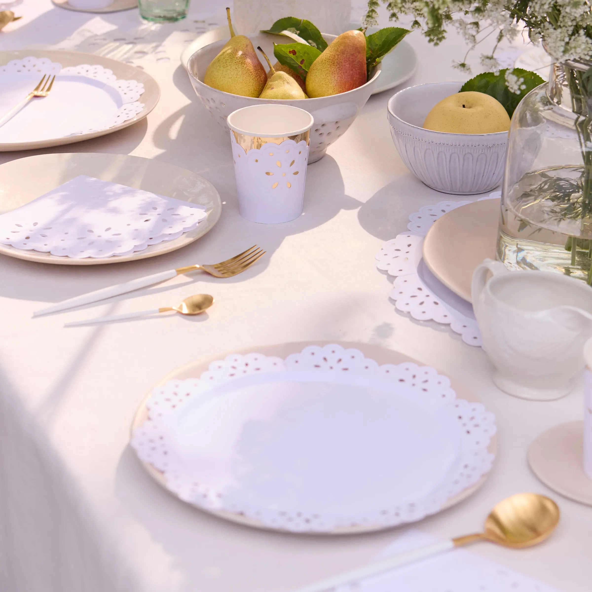 Broderie Anglaise Lace White Large Napkins (x 16)>Meri Meri Outlet