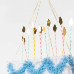 Cake Piñata><noscript><img width=