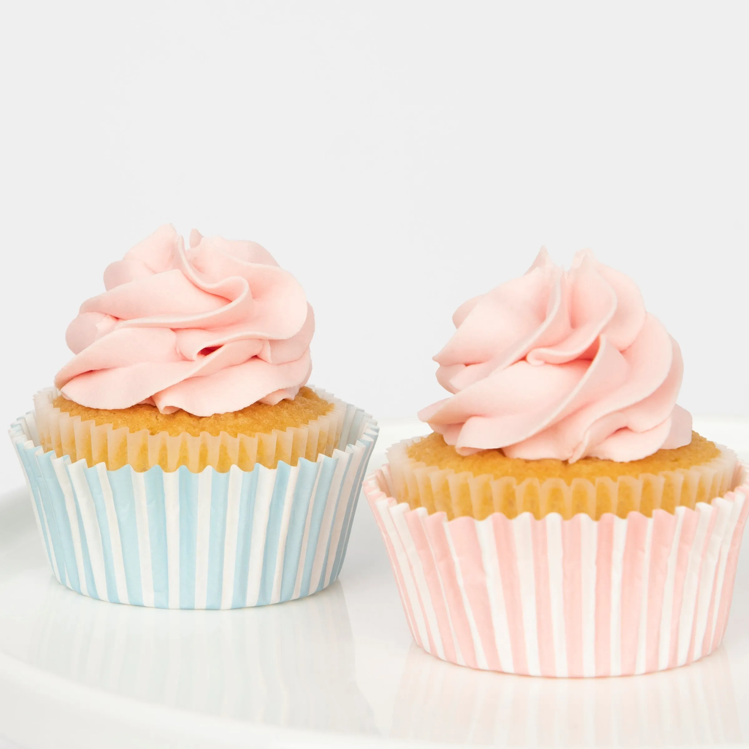 Cute Kittens Cupcake Kit (x 24 toppers)>Meri Meri Online