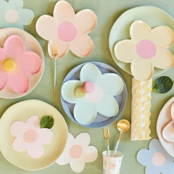 Daisy Shaped Plates (x 8)>Meri Meri New