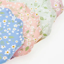 Ditsy Floral Dinner Plates (x 12)><noscript><img width=