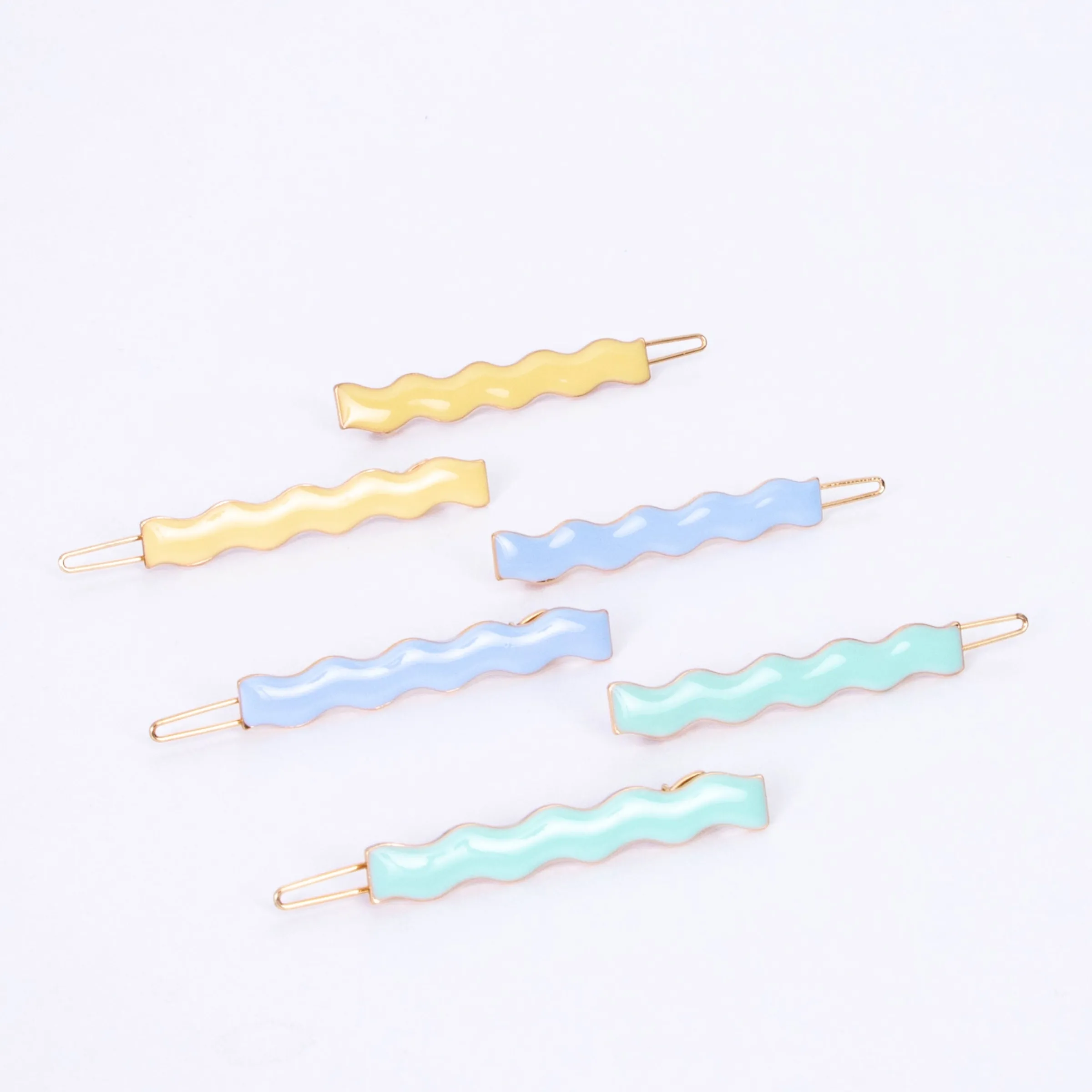 Enamel Wavy Hair Clips (x 12)>Meri Meri New