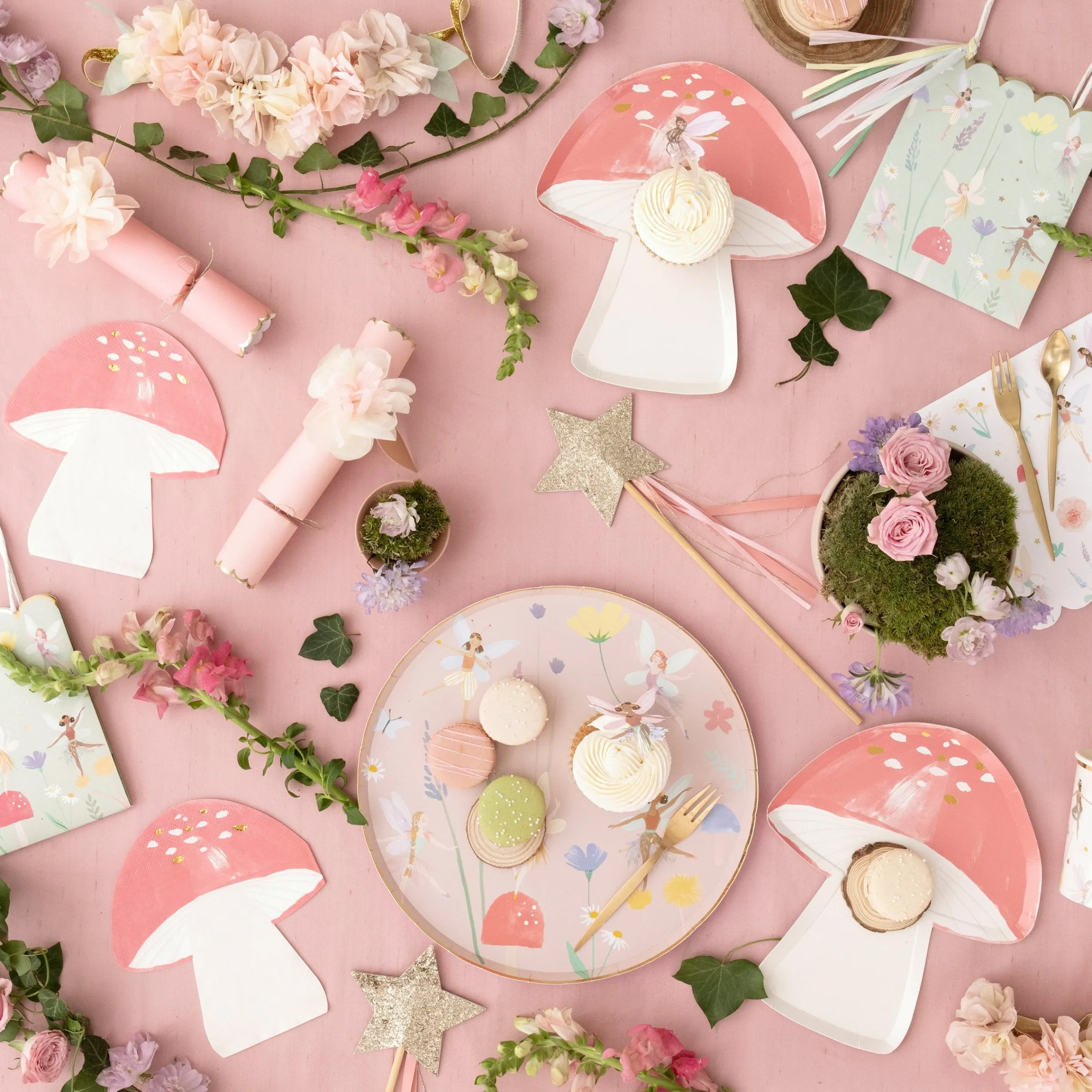Fairy Mushroom Plates (x 8)>Meri Meri Best
