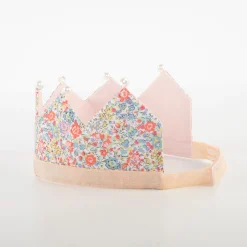 Floral & Pearl Party Crown><noscript><img width=