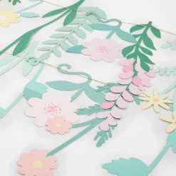 Floral Paper Backdrop><noscript><img width=