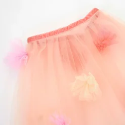 Flower Cape><noscript><img width=