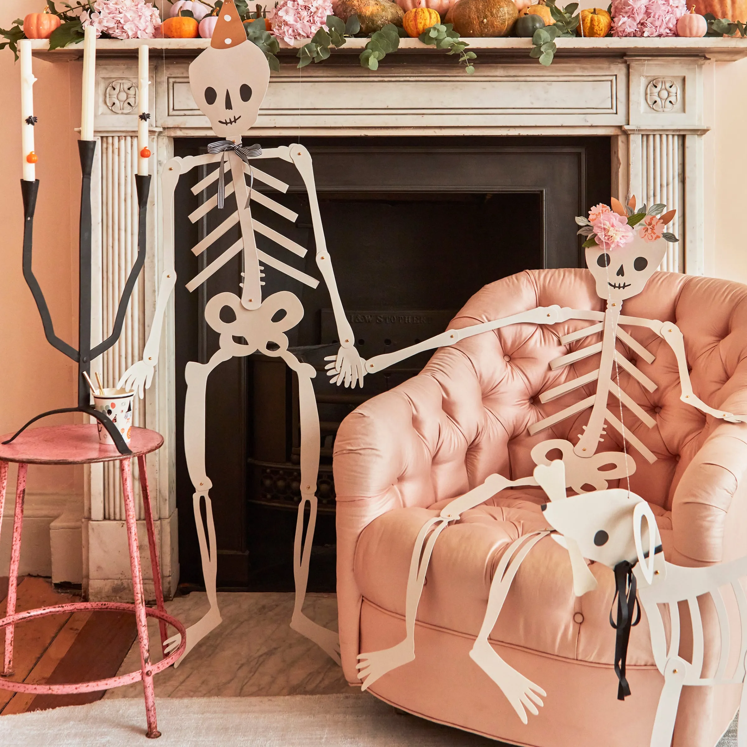 Giant Jointed Skeletons (x 3)>Meri Meri Hot