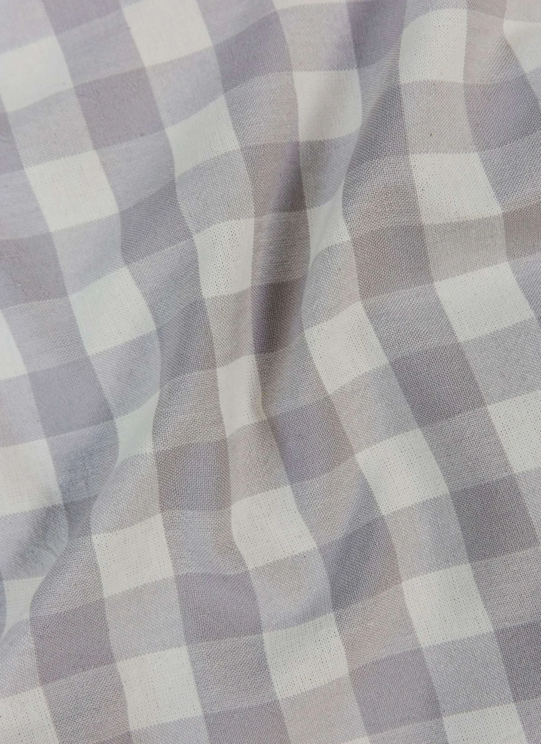 Gingham Dove Tablecloth>Meri Meri Sale
