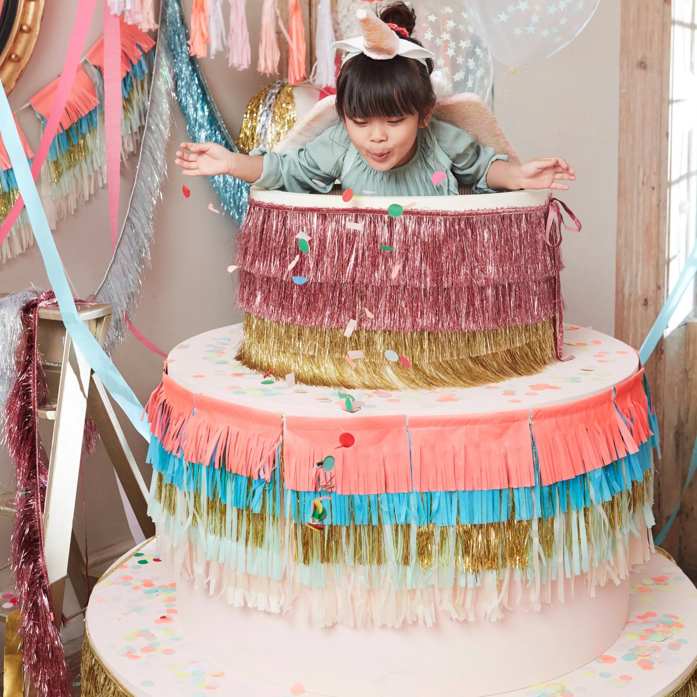 Gold Tinsel Fringe Garland>Meri Meri New