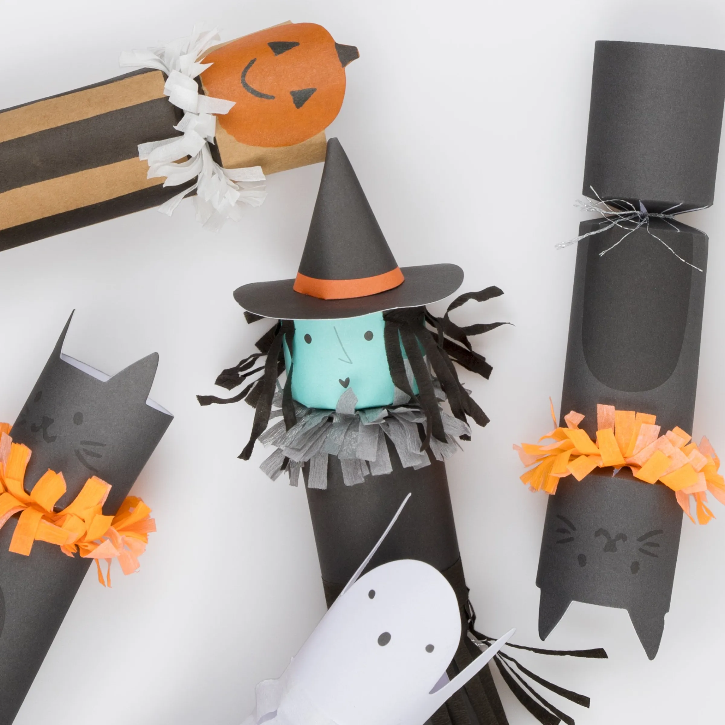 Happy Halloween Character Crackers (x 8)>Meri Meri Outlet