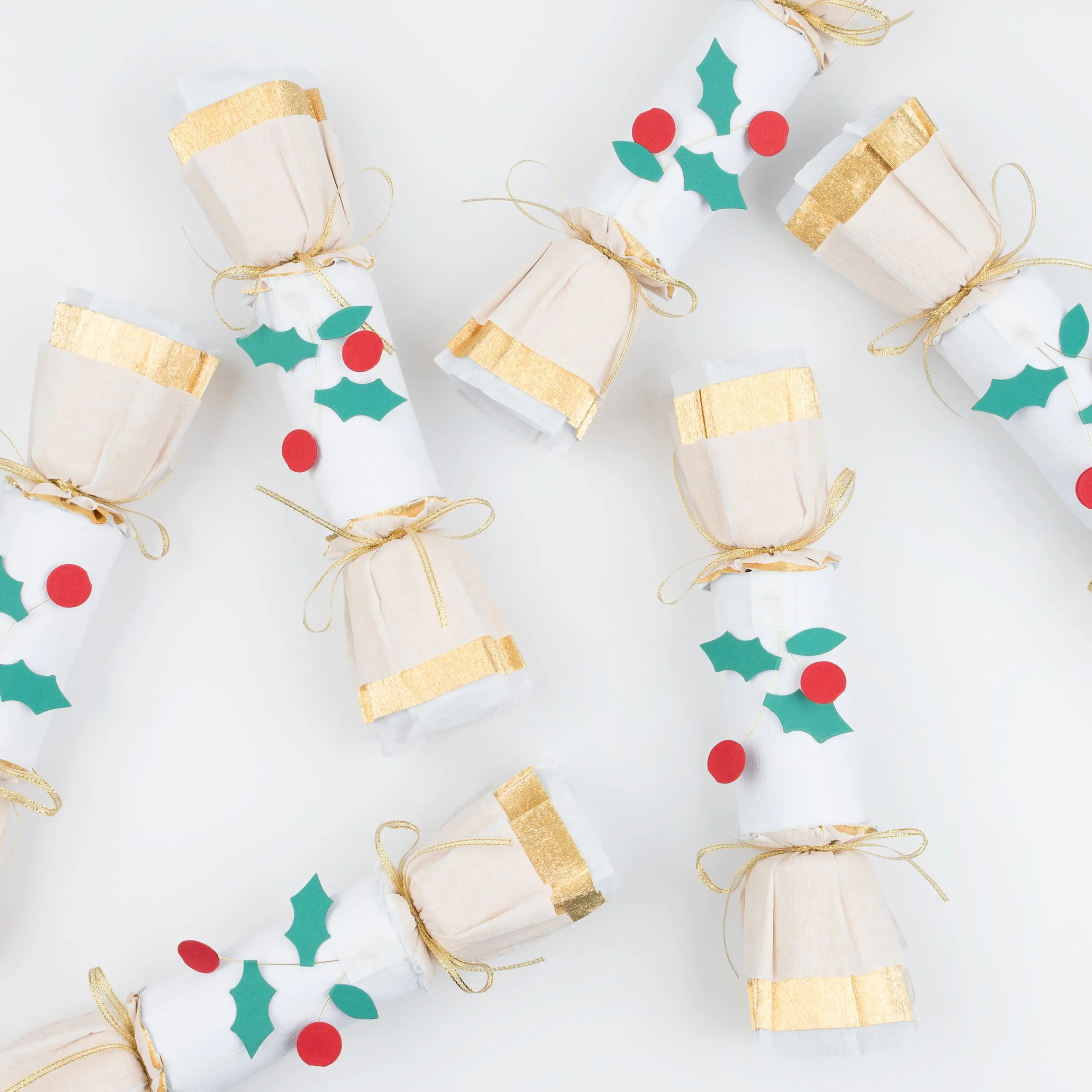 Holly Berry & Gold Crackers (x 6)>Meri Meri Best