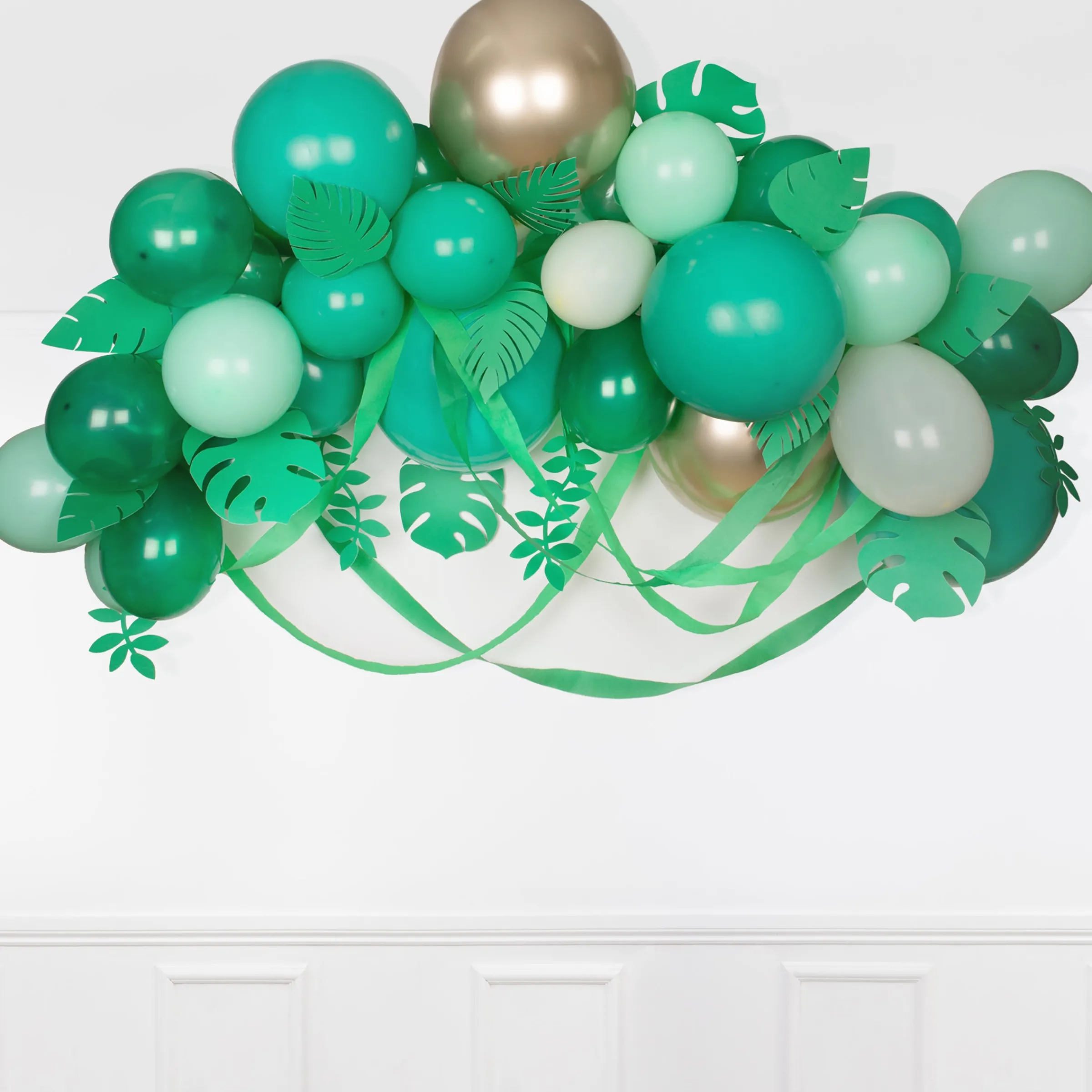 Leafy Green Balloon Arch (x 44 balloons)>Meri Meri Hot