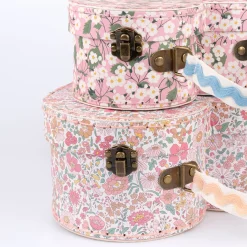 x Liberty Heart Suitcases (x 2)><noscript><img width=
