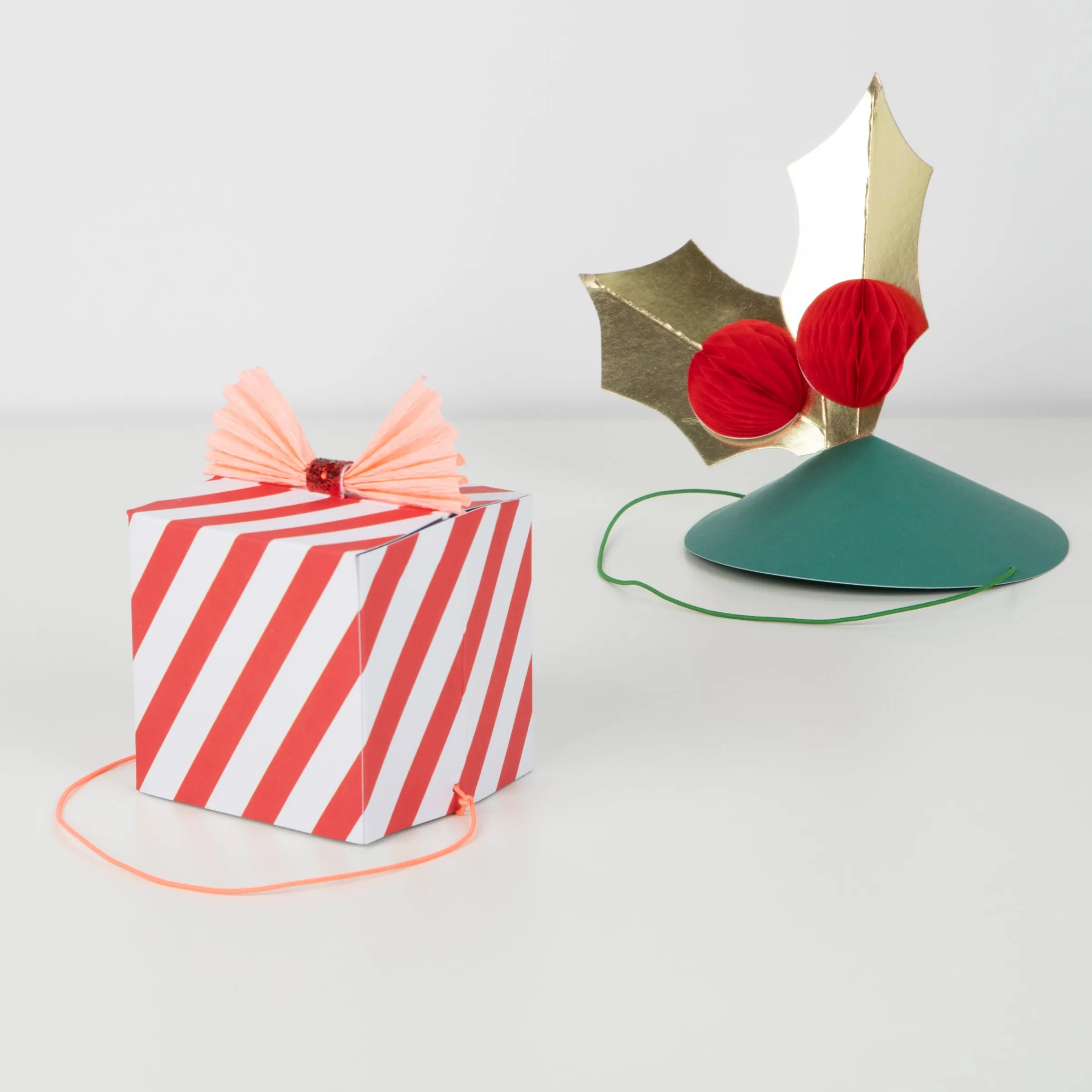 Mixed Christmas Party Hats (x 6)>Meri Meri Fashion