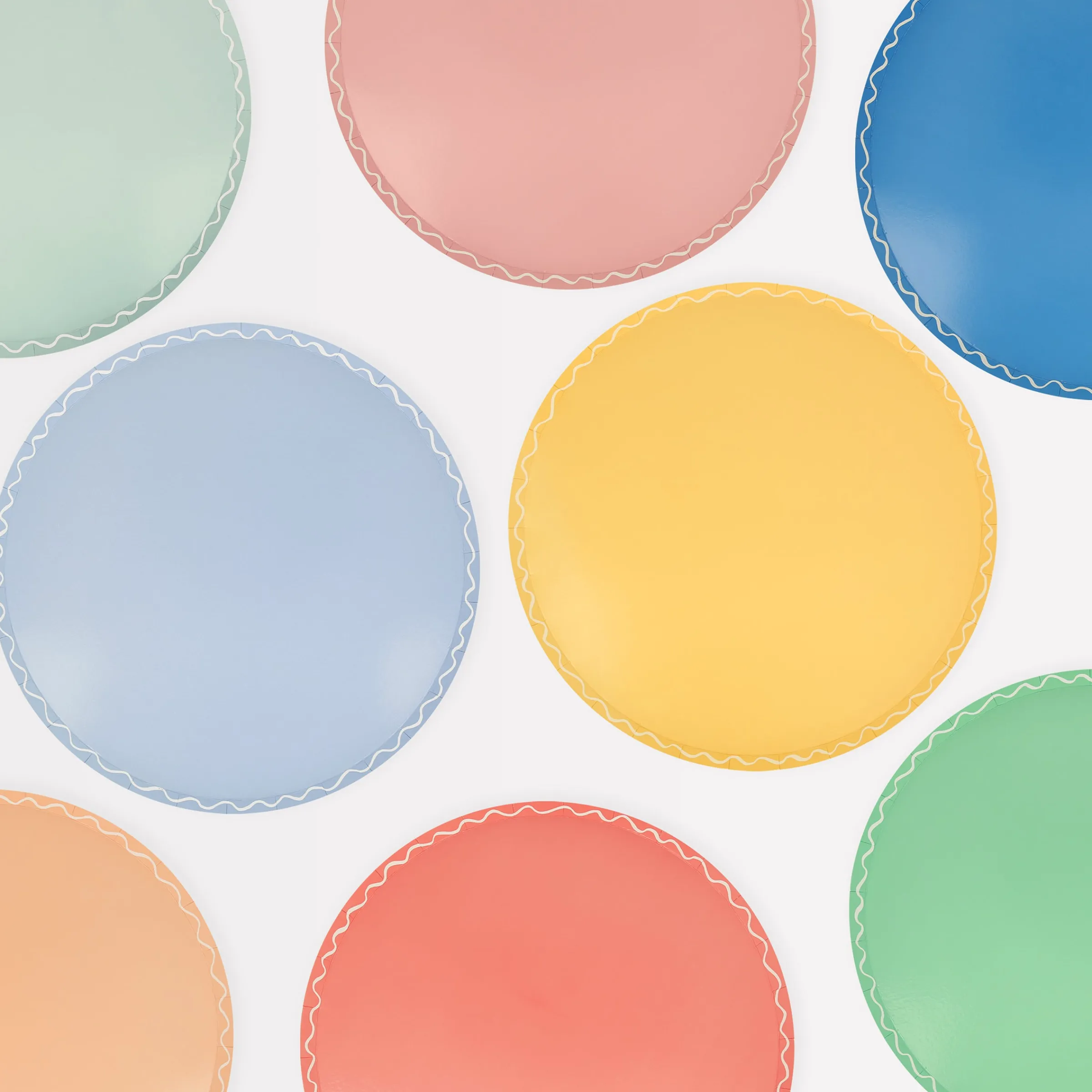Mixed Wavy Line Dinner Plates (x 8)>Meri Meri Best