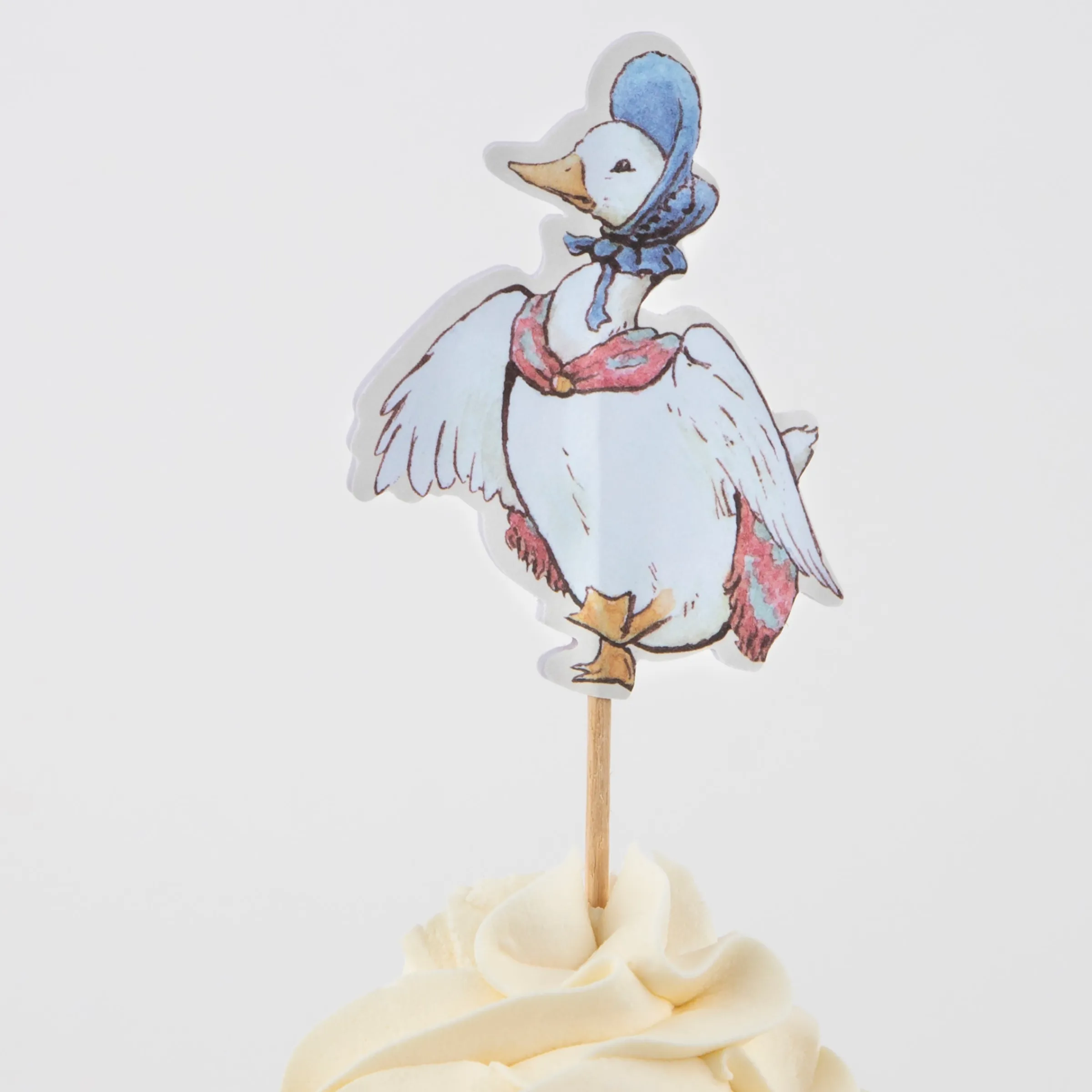 Peter Rabbit™ In The Garden Cupcake Kit (x 24 toppers)>Meri Meri Best
