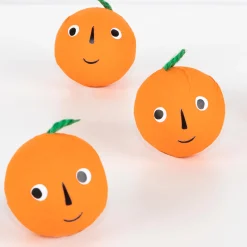 Pumpkin Surprise Balls (x 6)><noscript><img width=