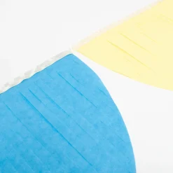 Rainbow Tissue Paper Scallop Garland Set><noscript><img width=