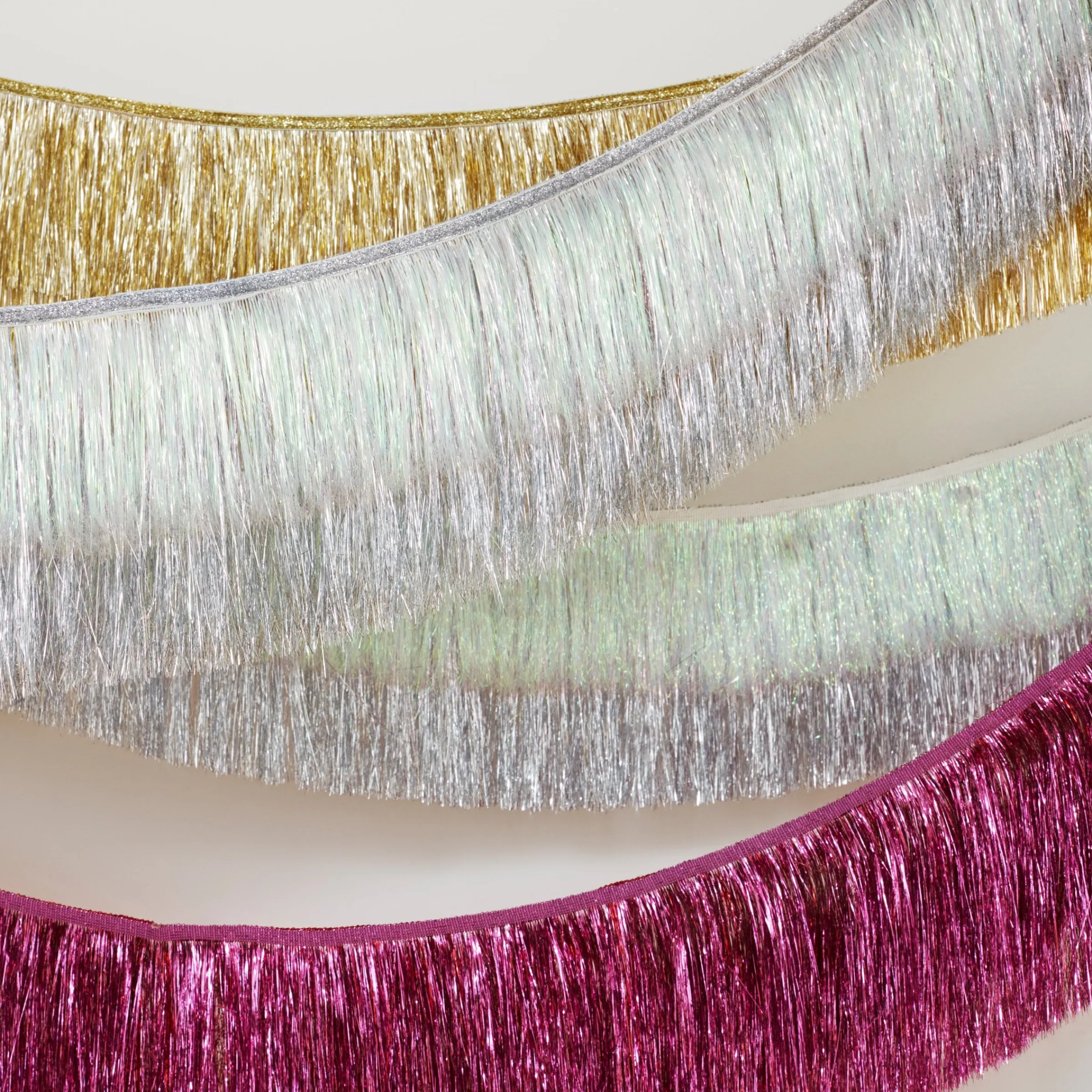 Silver Iridescent Tinsel Fringe Garland>Meri Meri Clearance