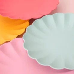 Small Multicolor Reusable Bamboo Plates (x 6)><noscript><img width=