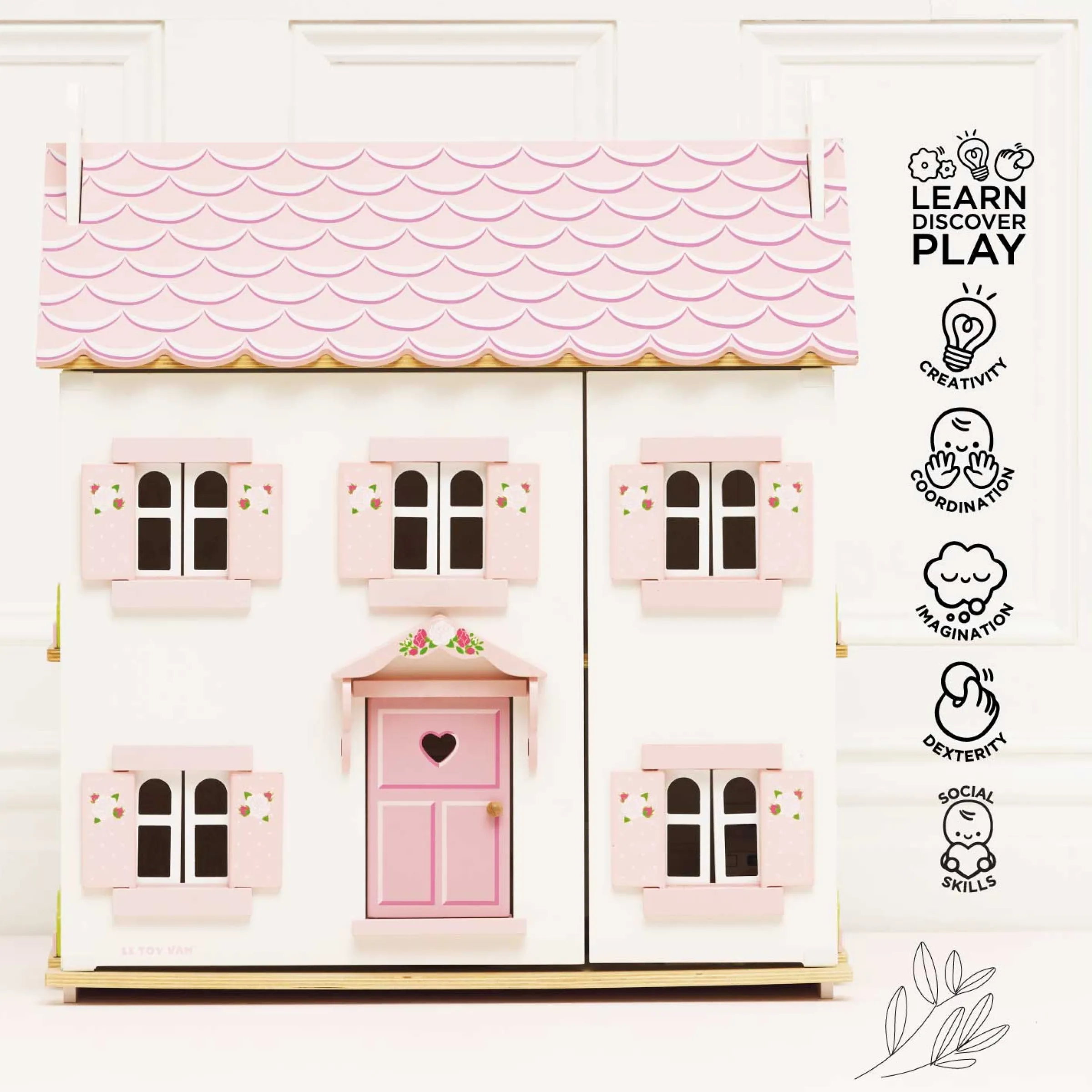 Sophie's Wooden Dolls House>Meri Meri Sale