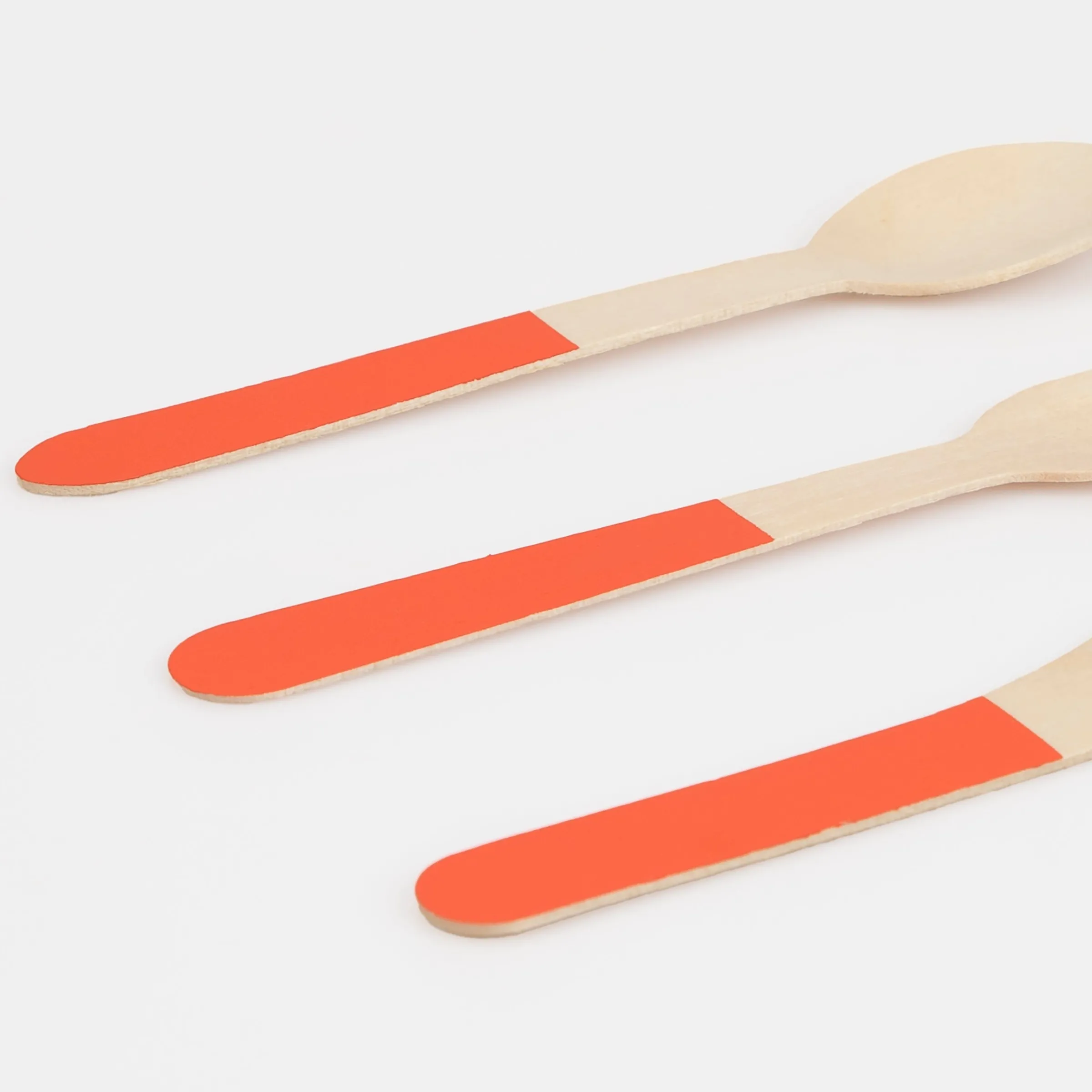 Tomato Red Wooden Cutlery Set (x 24)>Meri Meri Clearance