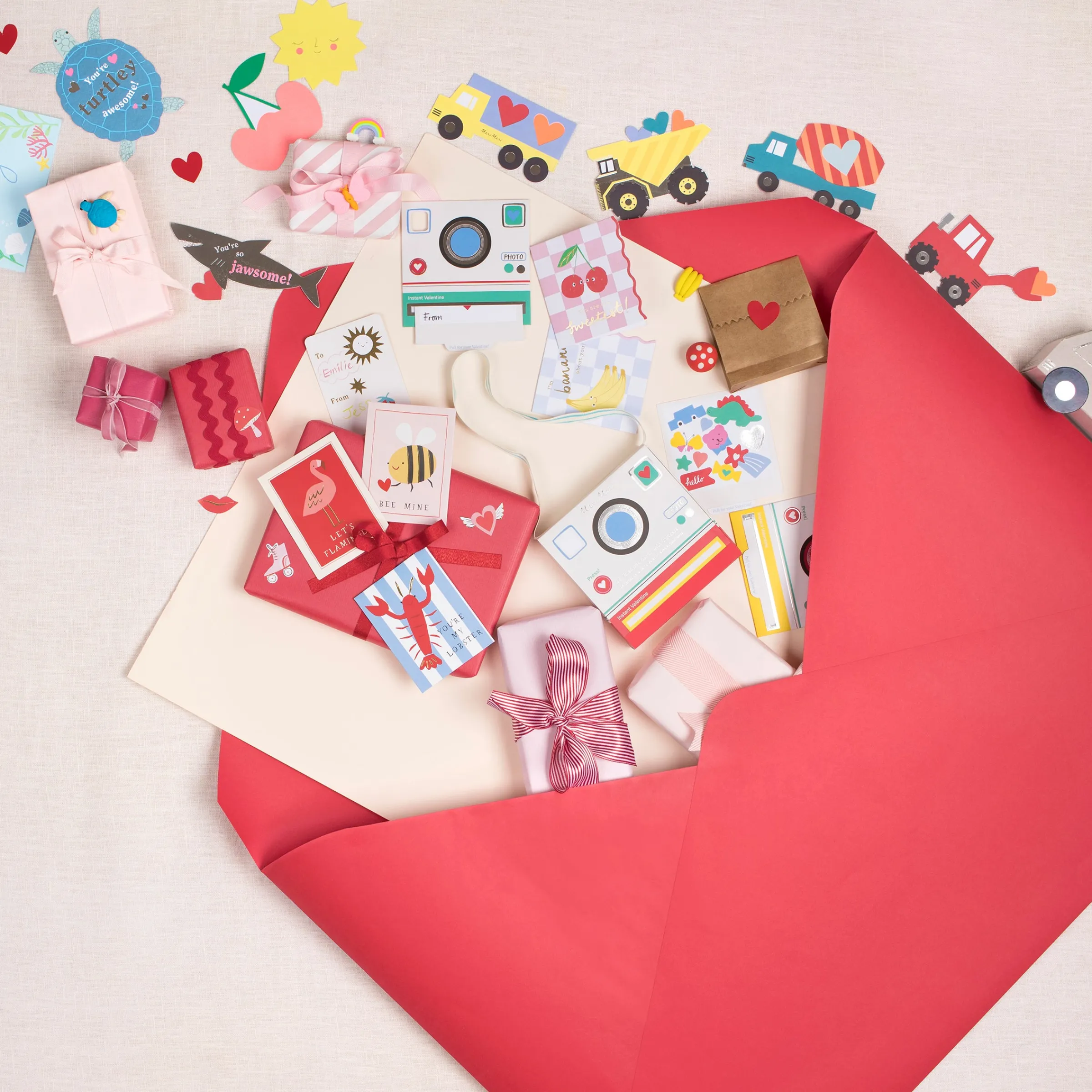 Truck Kids Valentine's Cards & Stickers Set (x 24)>Meri Meri Hot