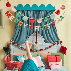 Velvet Scallop Garland>Meri Meri Clearance