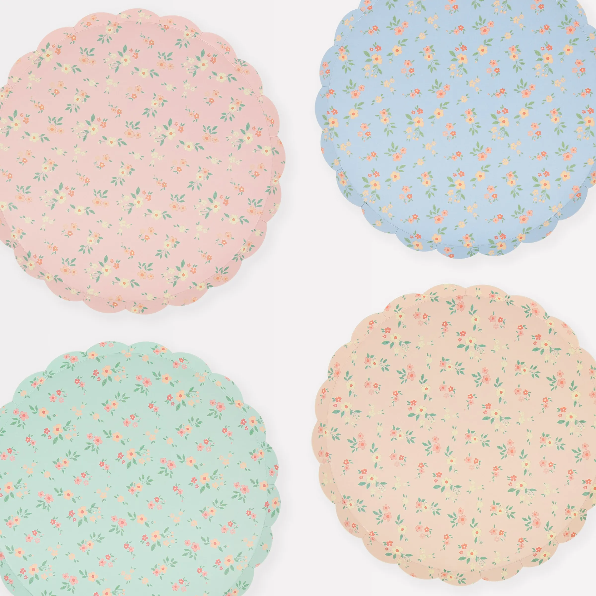 Vintage Ditsy Side Plates (x 8)>Meri Meri Hot