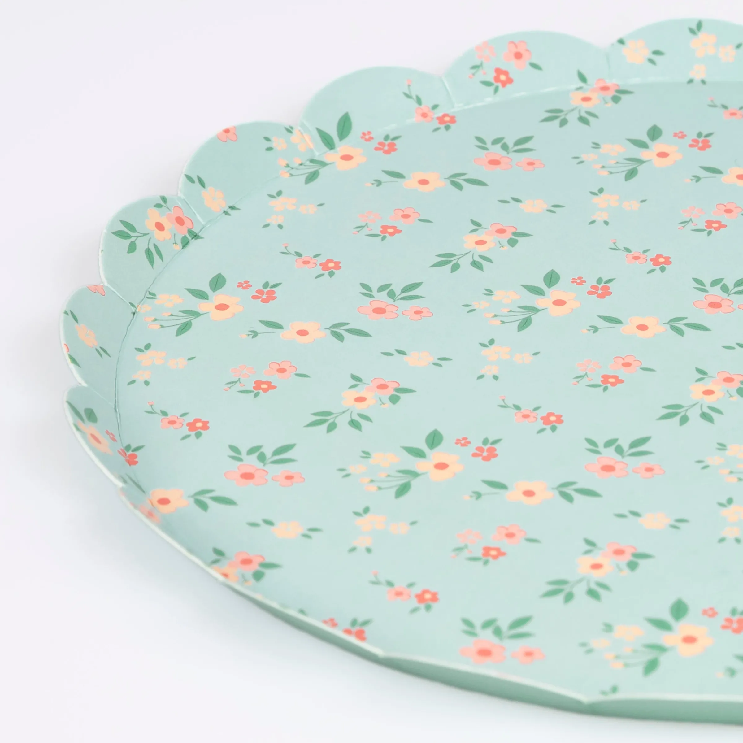 Vintage Ditsy Side Plates (x 8)>Meri Meri Hot